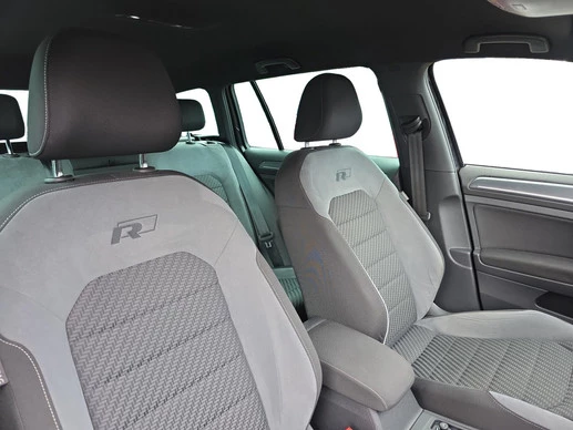 Volkswagen Golf - Afbeelding 13 van 30
