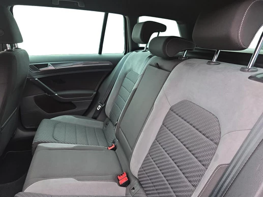 Volkswagen Golf - Afbeelding 14 van 30