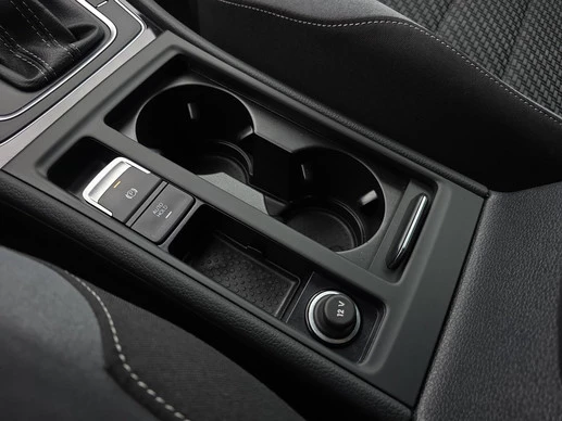 Volkswagen Golf - Afbeelding 19 van 30