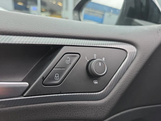 Volkswagen Golf - Afbeelding 20 van 30