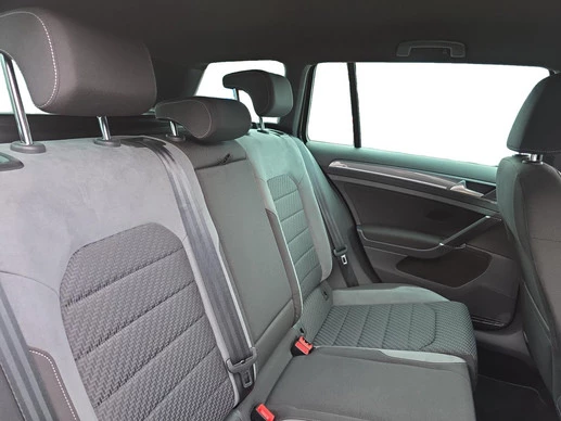 Volkswagen Golf - Afbeelding 26 van 30