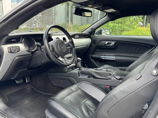 Ford Mustang - Afbeelding 18 van 30