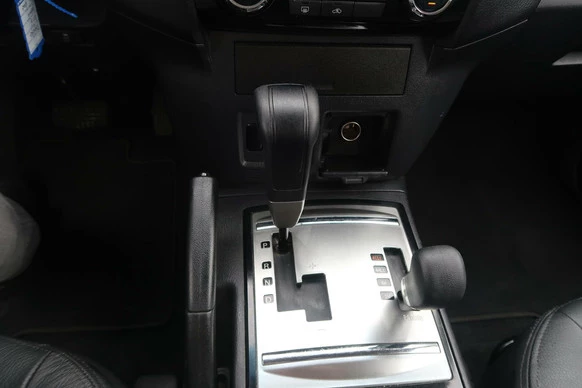 Mitsubishi Pajero - Afbeelding 21 van 30