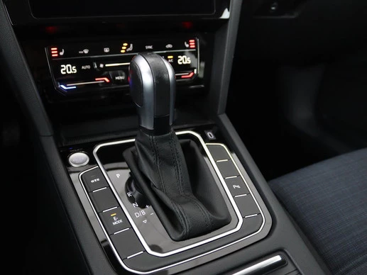 Volkswagen Passat - Afbeelding 10 van 30