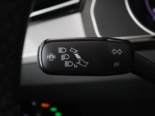 Volkswagen Passat - Afbeelding 11 van 30