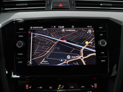 Volkswagen Passat - Afbeelding 13 van 30