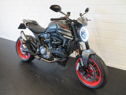 Ducati Monster - Afbeelding 2 van 15