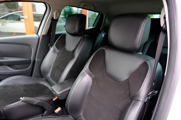 Renault Clio - Afbeelding 26 van 30