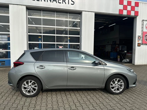 Toyota Auris - Afbeelding 6 van 24