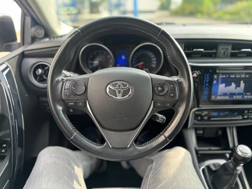 Toyota Auris - Afbeelding 14 van 24