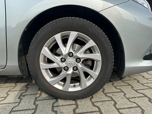 Toyota Auris - Afbeelding 15 van 24