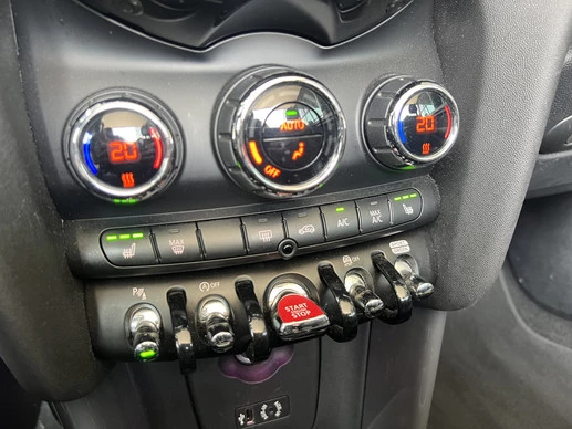 MINI Cooper Cabrio - Afbeelding 24 van 30