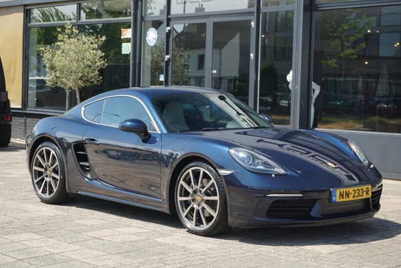 Porsche 718 - Afbeelding 1 van 30