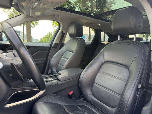 Jaguar F-PACE - Afbeelding 15 van 30