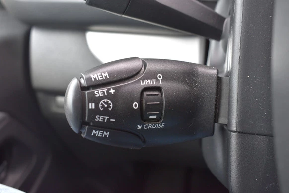 Peugeot e-Traveller - Afbeelding 7 van 28