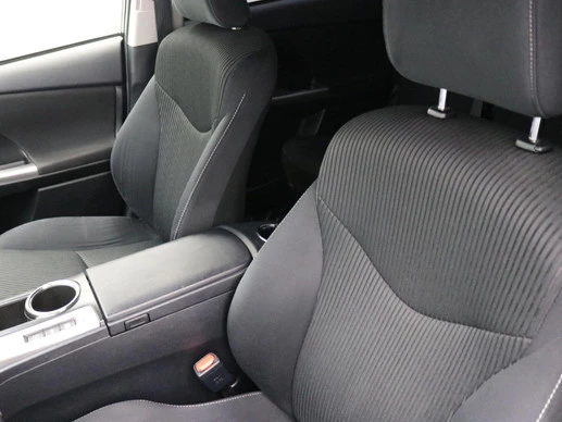 Toyota Prius - Afbeelding 15 van 30