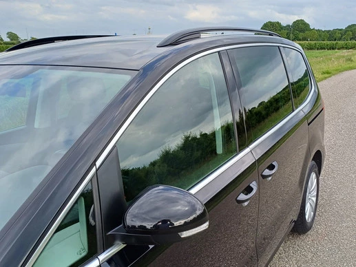 Volkswagen Sharan - Afbeelding 13 van 30