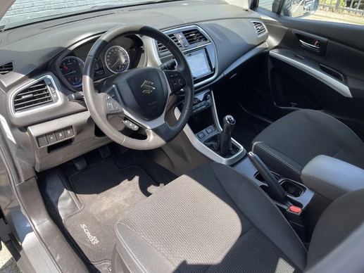 Suzuki S-Cross - Afbeelding 4 van 30