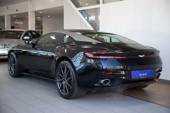 Aston Martin DB11 - Afbeelding 3 van 30