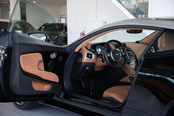 Aston Martin DB11 - Afbeelding 8 van 30