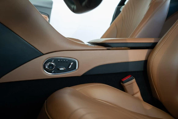 Aston Martin DB11 - Afbeelding 13 van 30