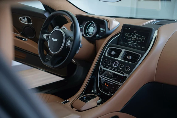 Aston Martin DB11 - Afbeelding 29 van 30
