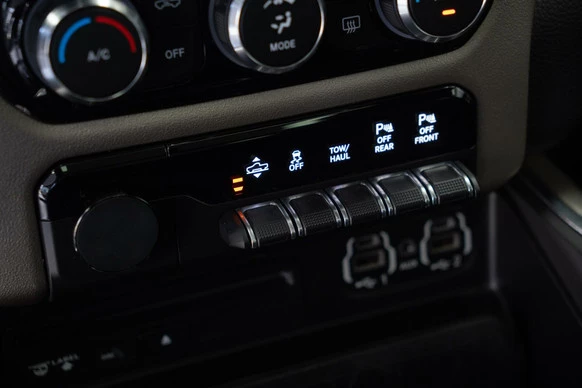 Dodge Ram 1500 - Afbeelding 18 van 30