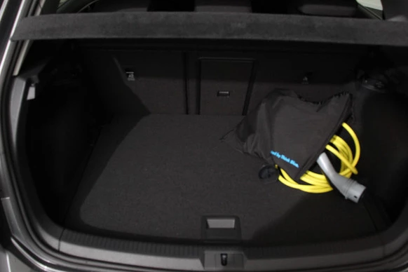 Volkswagen e-Golf - Afbeelding 16 van 27
