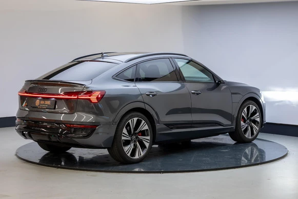 Audi Q8 Sportback e-tron - Afbeelding 13 van 26