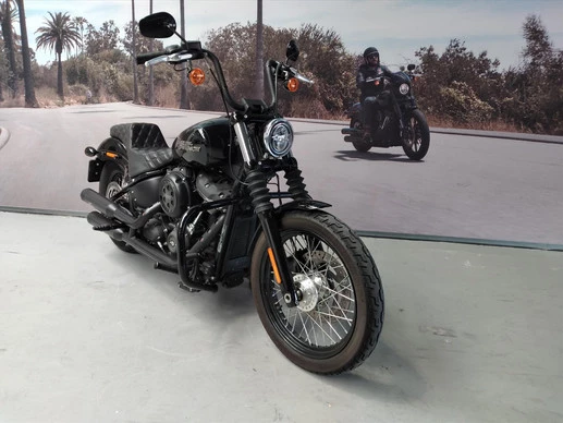 Harley-Davidson Street Bob - Afbeelding 4 van 12