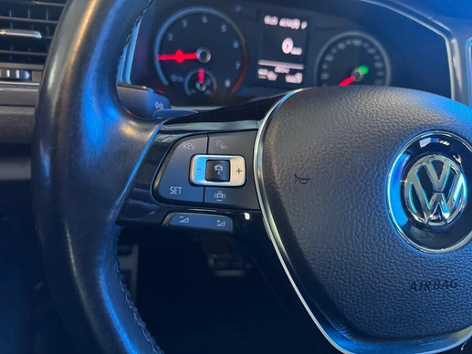 Volkswagen T-Roc - Afbeelding 12 van 30