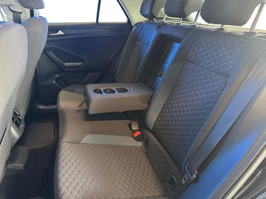 Volkswagen T-Roc - Afbeelding 19 van 30