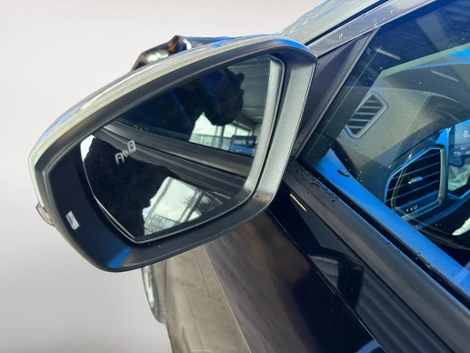 Volkswagen T-Roc - Afbeelding 21 van 30