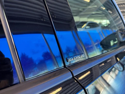 Volkswagen T-Roc - Afbeelding 24 van 30