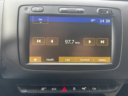 Dacia Duster - Afbeelding 15 van 30
