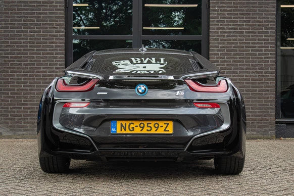 BMW i8 - Afbeelding 10 van 30