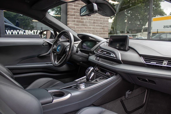 BMW i8 - Afbeelding 14 van 30