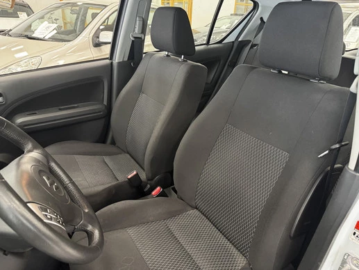 Suzuki Splash - Afbeelding 11 van 14