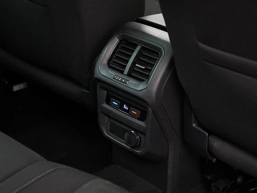 Volkswagen Tiguan - Afbeelding 28 van 30