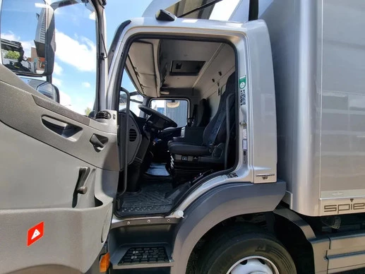 Mercedes-Benz Atego - Afbeelding 8 van 30