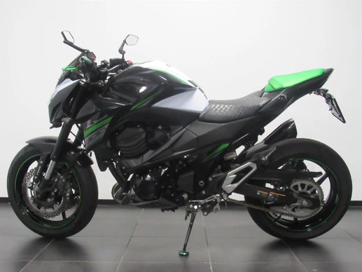 Kawasaki Z800 - Afbeelding 4 van 9