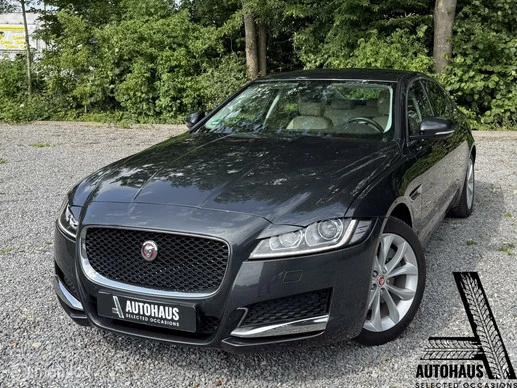 Jaguar XF - Afbeelding 2 van 30