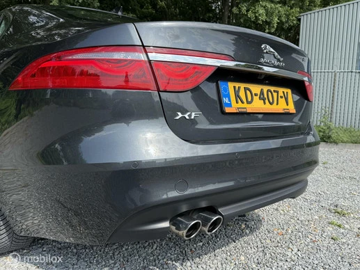 Jaguar XF - Afbeelding 13 van 30