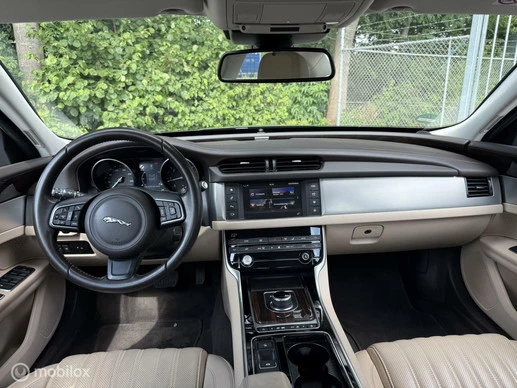 Jaguar XF - Afbeelding 17 van 30