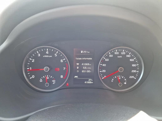 Kia Stonic - Afbeelding 22 van 30