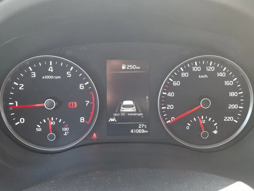 Kia Stonic - Afbeelding 29 van 30