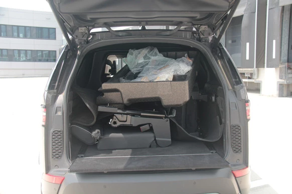 Land Rover Discovery - Afbeelding 7 van 30