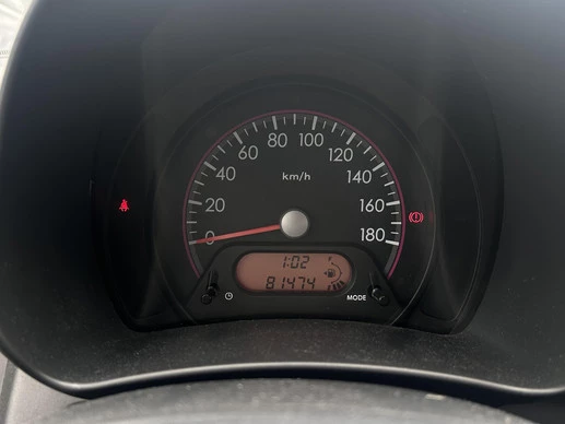 Suzuki Alto - Afbeelding 16 van 30