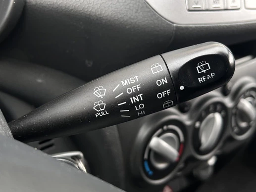 Suzuki Alto - Afbeelding 17 van 30