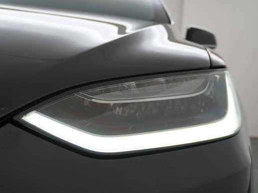 Tesla Model X - Afbeelding 23 van 30